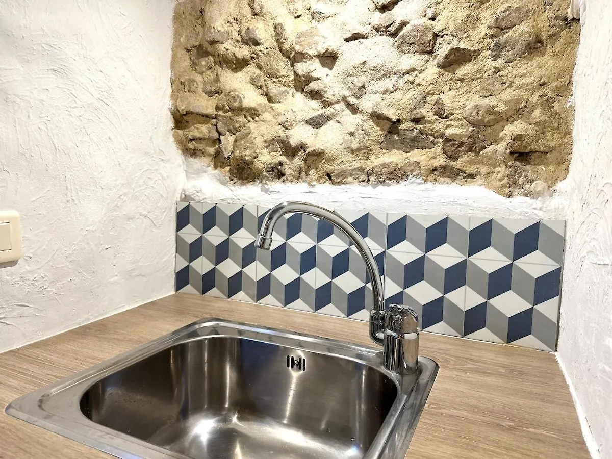Studio Cocooning Au Coeur Du Suquet Cannes 0*,  Fransa