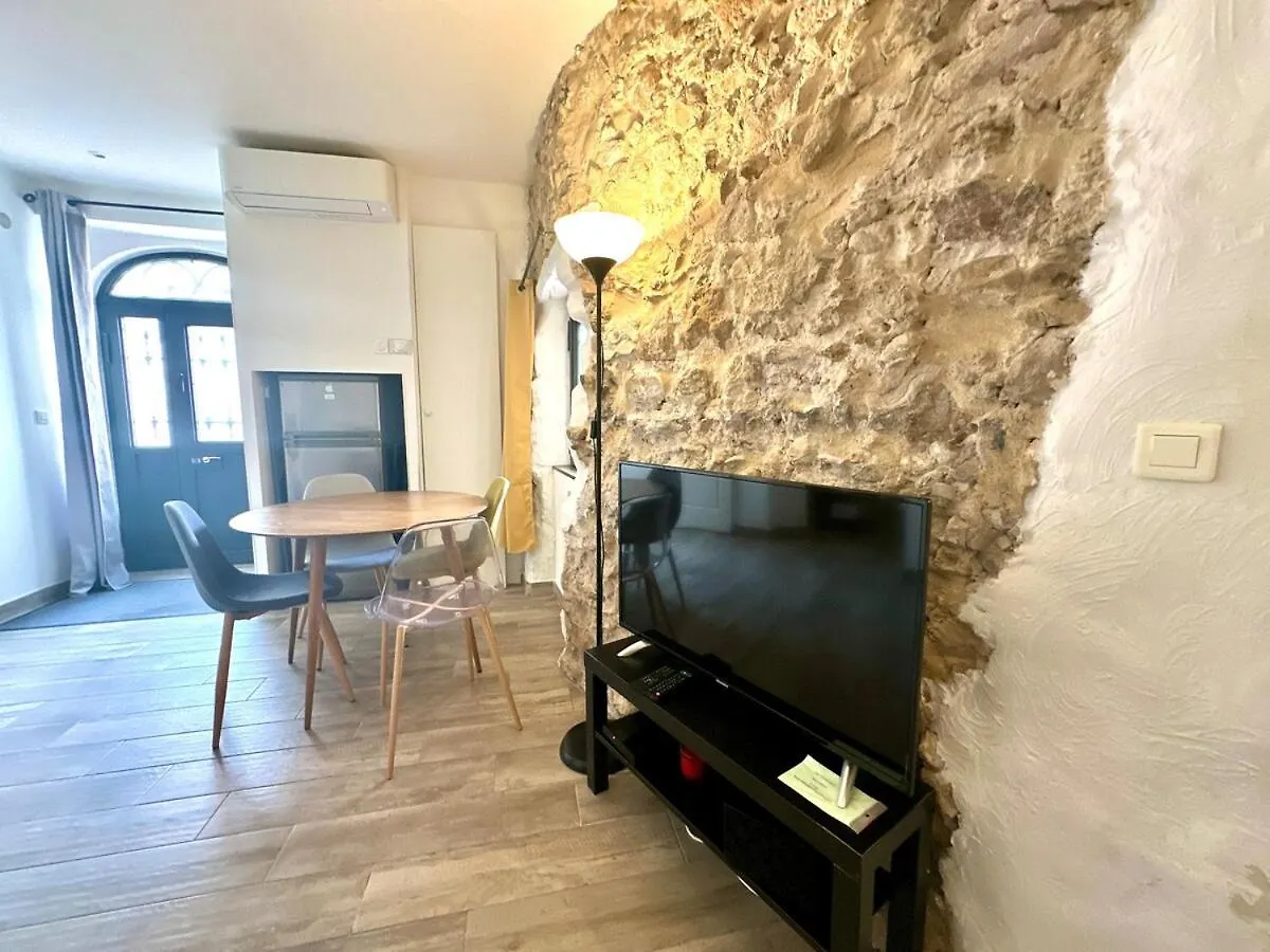 Studio Cocooning Au Coeur Du Suquet Cannes 0*,  Frankrig